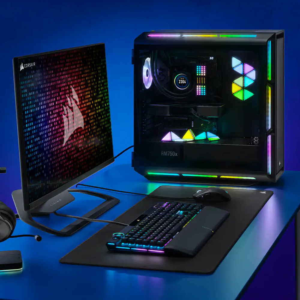 Corsair iCUE LC100 Case Accent Lighting Panels — Mini Triangle — 9x Tile Starter Kit